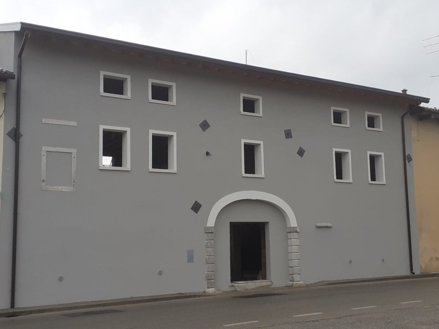 Restauro conservativo Lavorazioni Impresa edile GIAMBINO COSTRUZIONI SRL a Caneva