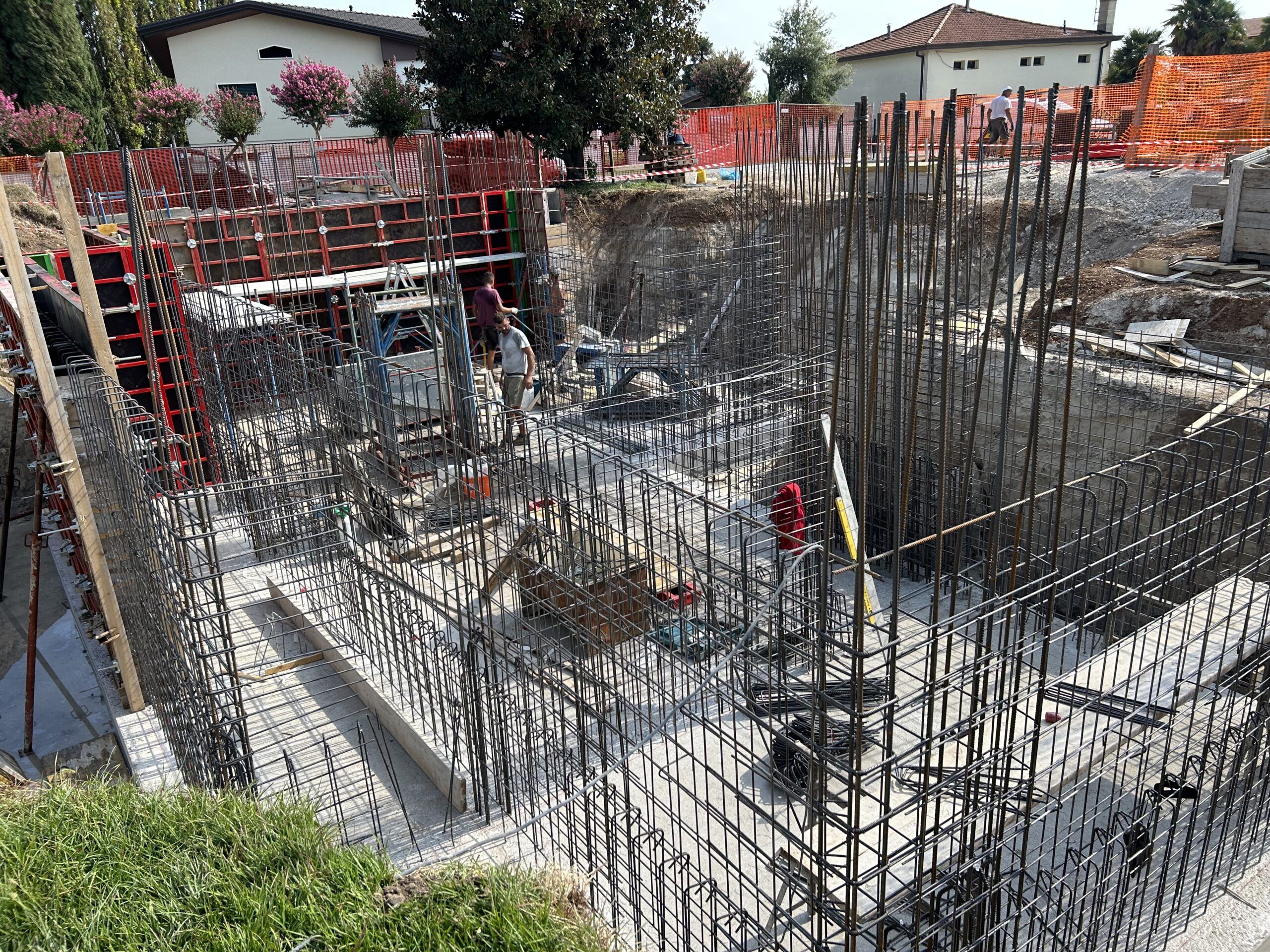 Ristrutturazione e costruzione fabbricati Lavorazioni Impresa edile GIAMBINO COSTRUZIONI SRL a Caneva
