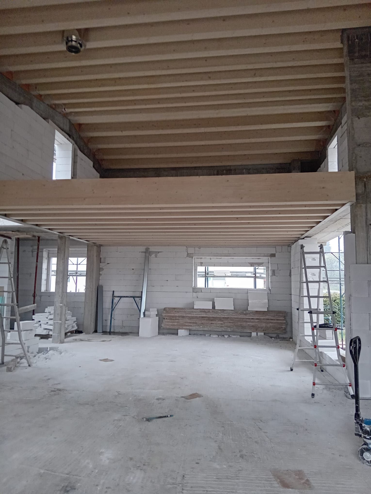 Opere di carpenteria Lavorazioni Impresa edile GIAMBINO COSTRUZIONI SRL a Caneva